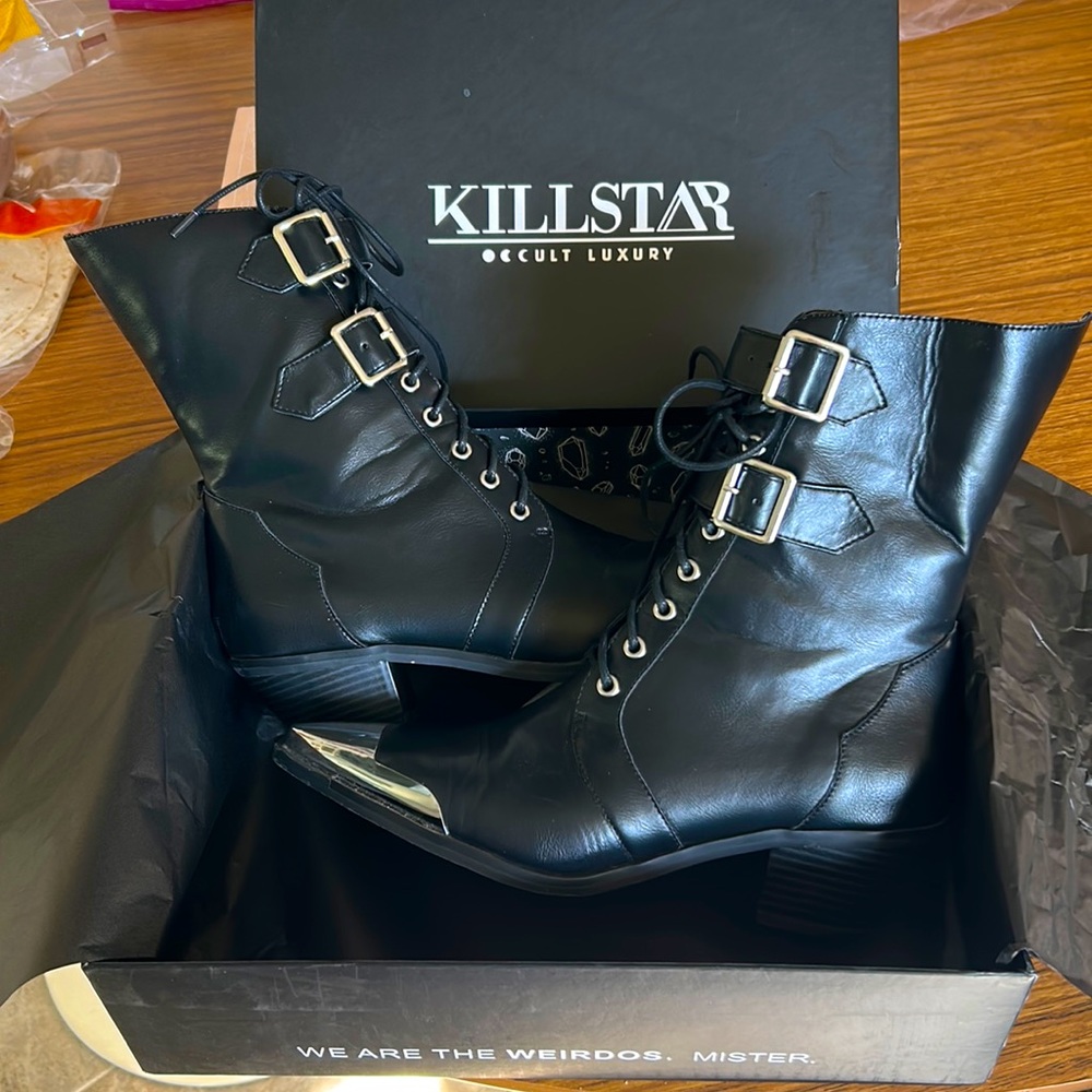 Kill star violet boots sz 10